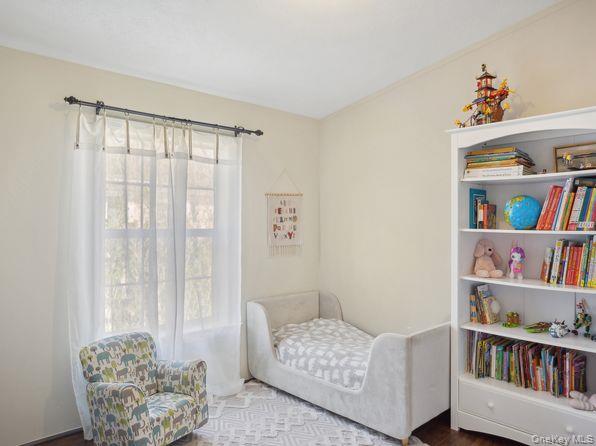 337 Three Mile Harbo 10 Property Photo 6