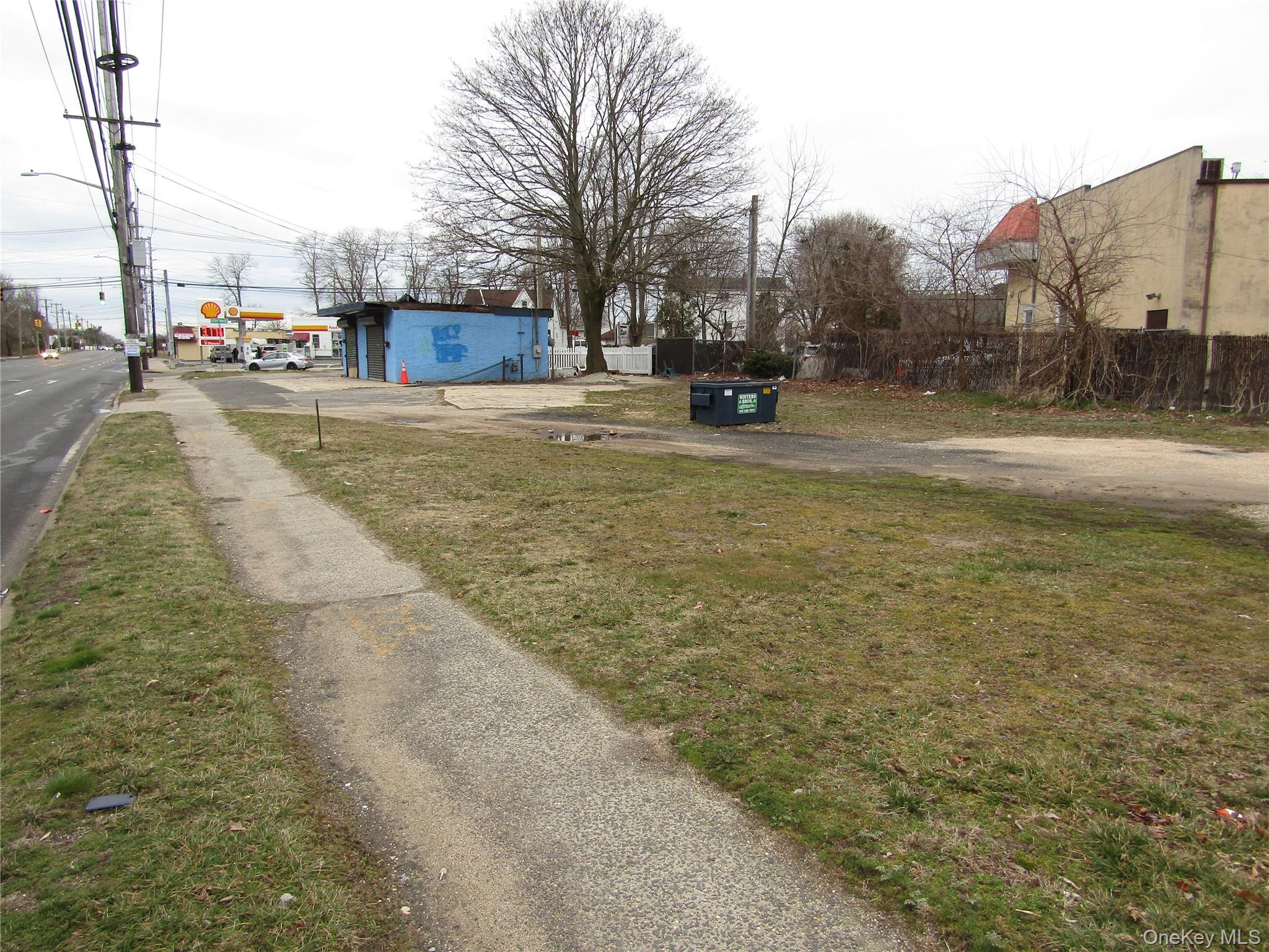 1258 Straight Path Property Photo 7