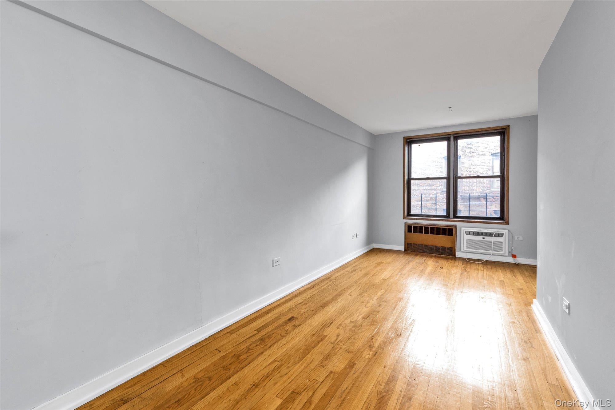 41-31 51 Street 4a Property Photo 3