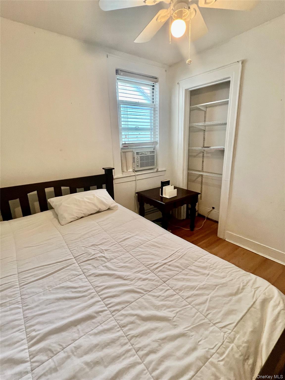 22-26 74 Street Property Photo 10