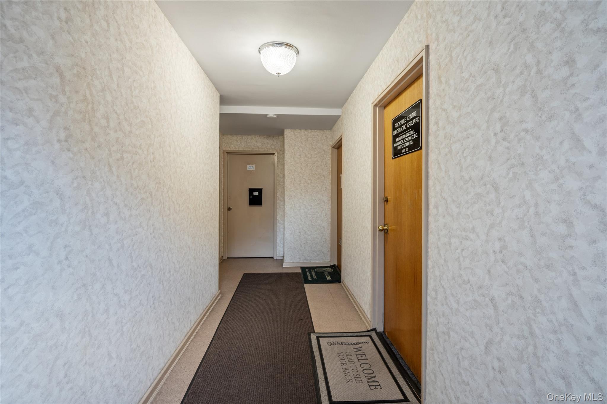 200 N Village Avenue 100 Property Photo 5