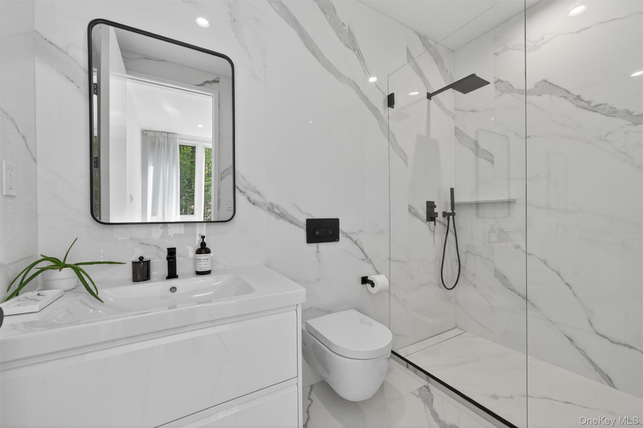 211 Little York Road Property Photo 32