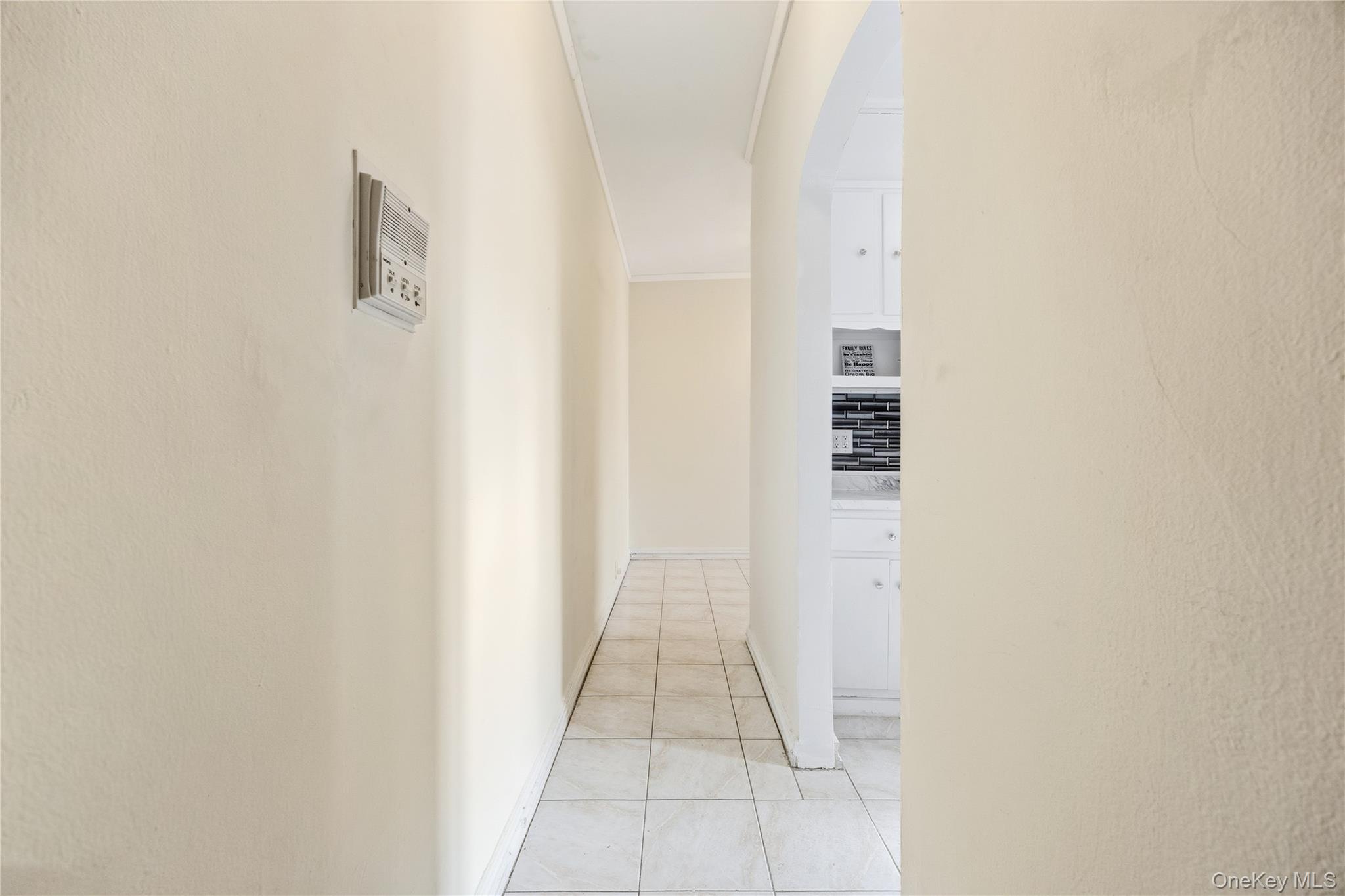 2922 Barnes Avenue 5l Property Photo 2