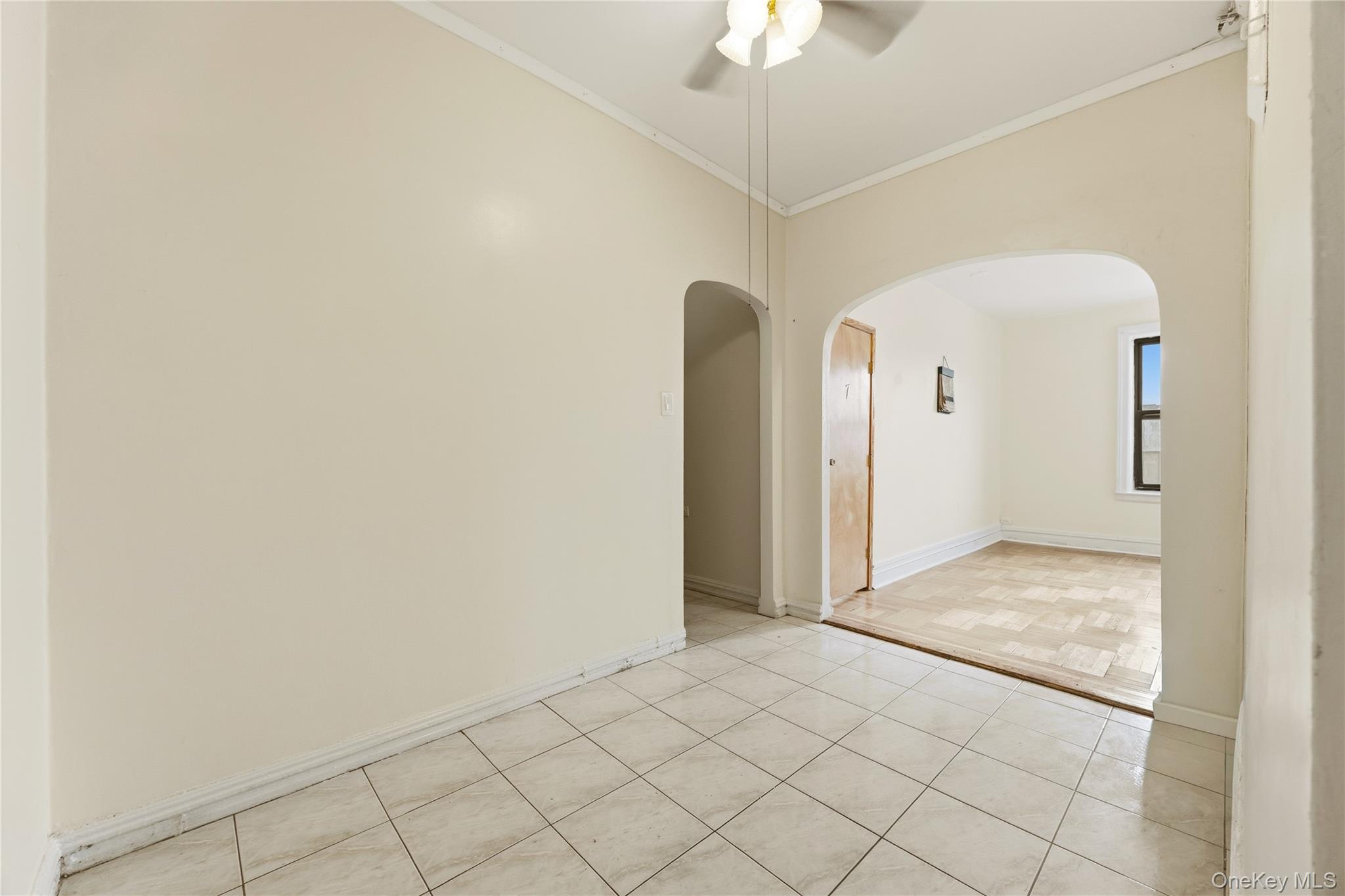 2922 Barnes Avenue 5l Property Photo 4