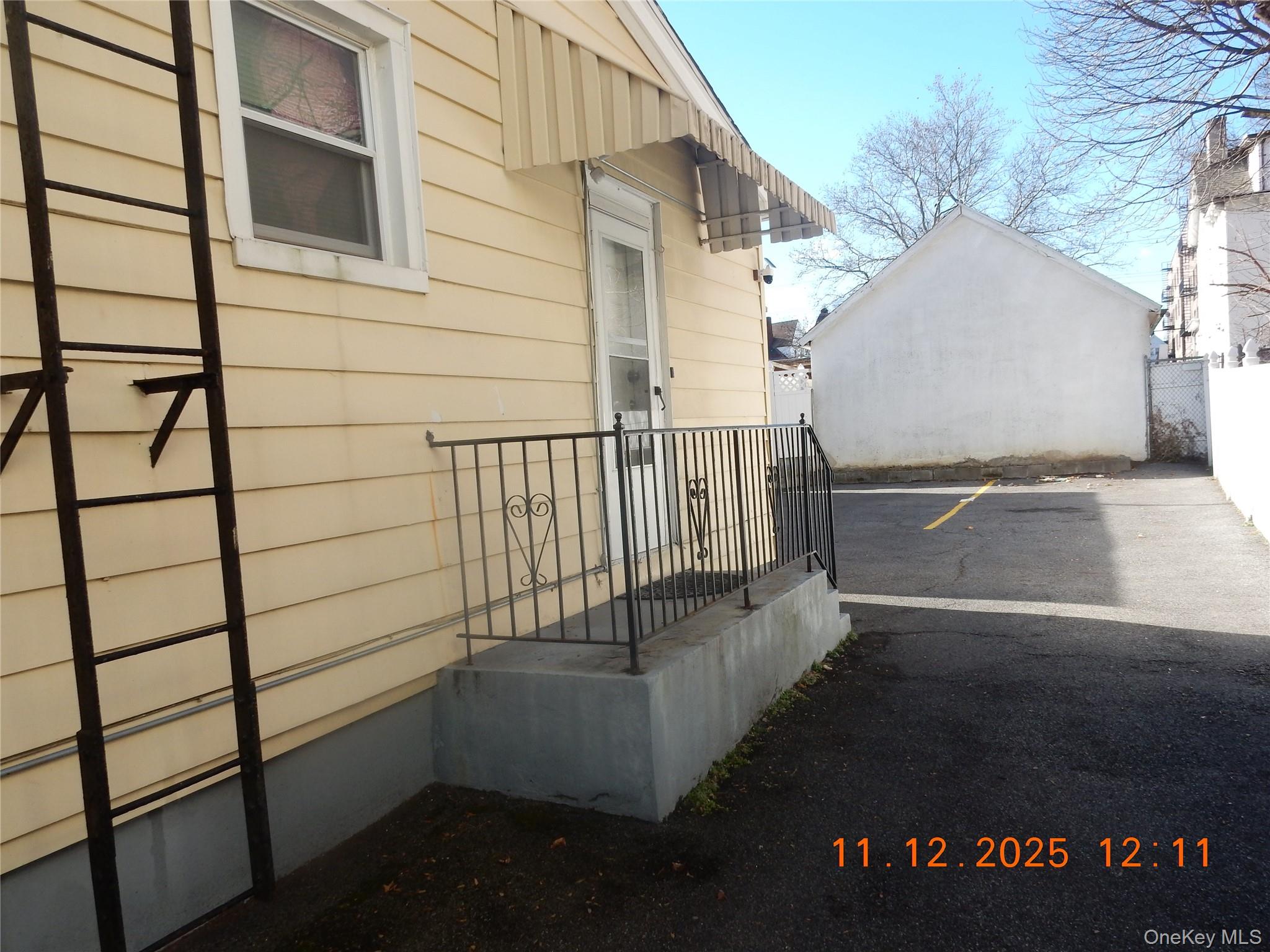 312 S 2nd Avenue Property Photo 6