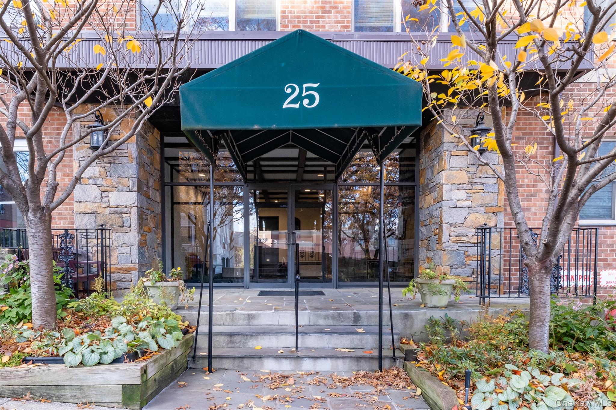 25 Franklin Avenue 6K Property Photo 1