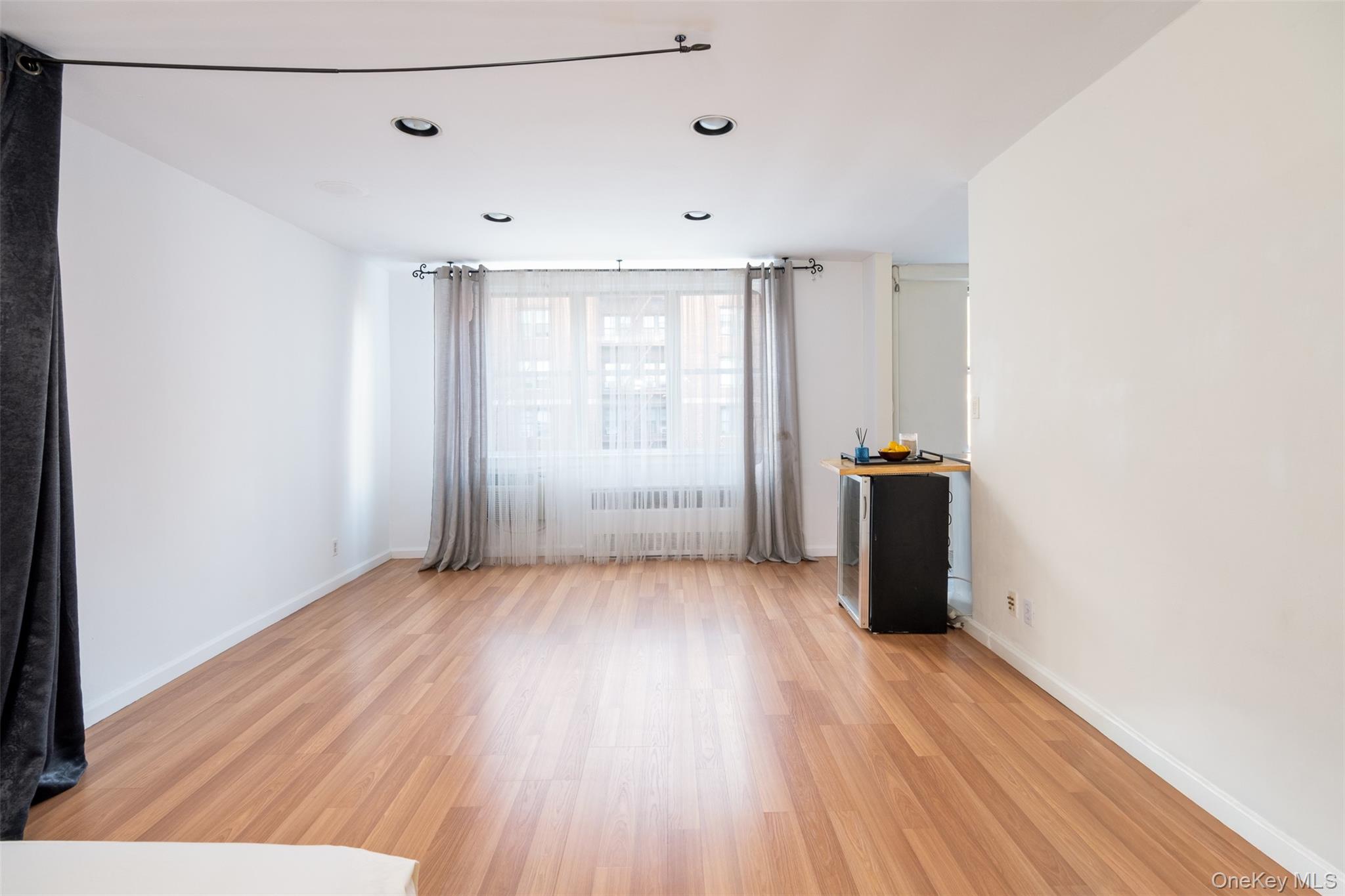 25 Franklin Avenue 6k Property Photo 4