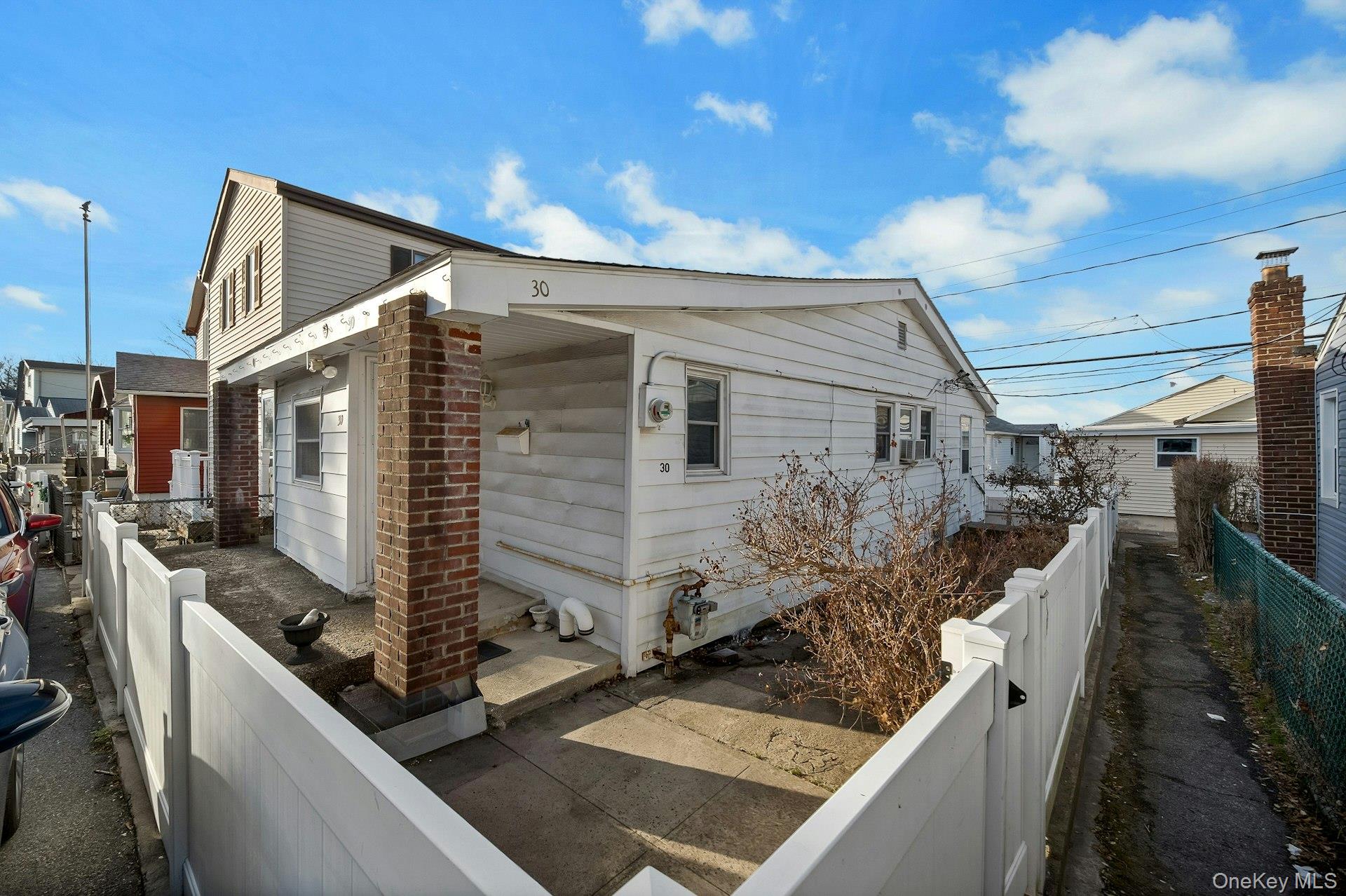30D Edgewater Park D Property Photo 1