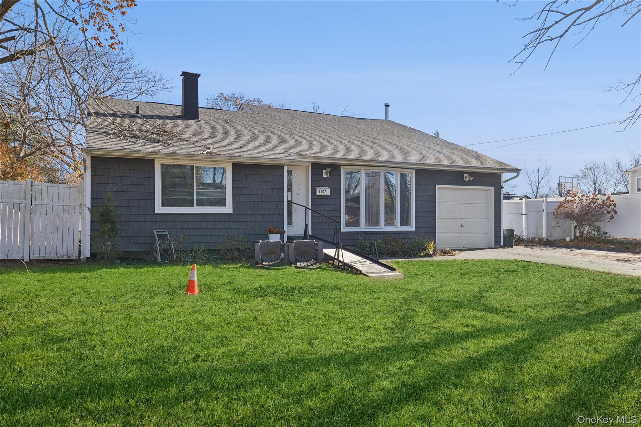 3107 Chestnut Avenue Property Photo 3