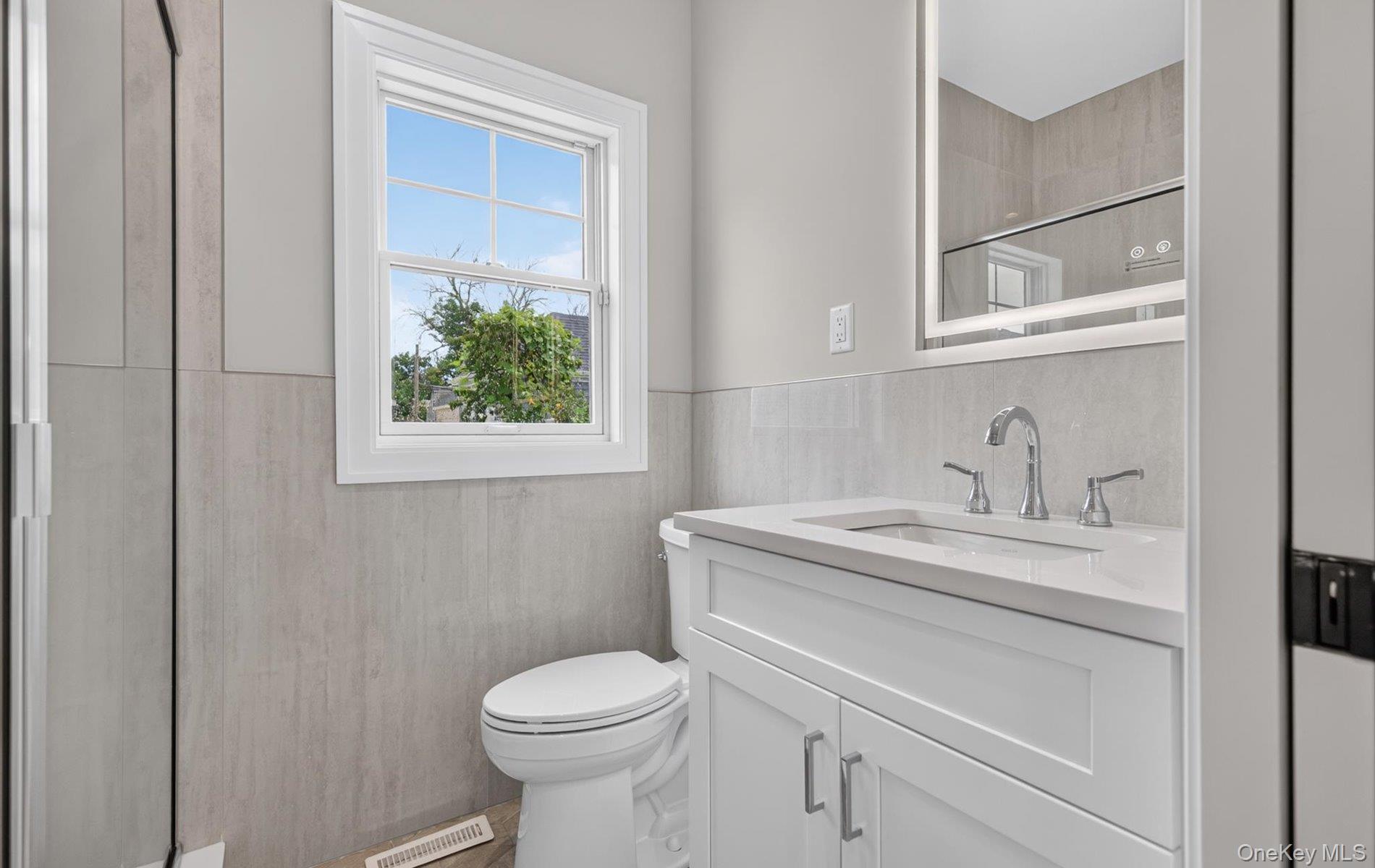 170 San Juan Avenue Property Photo 16