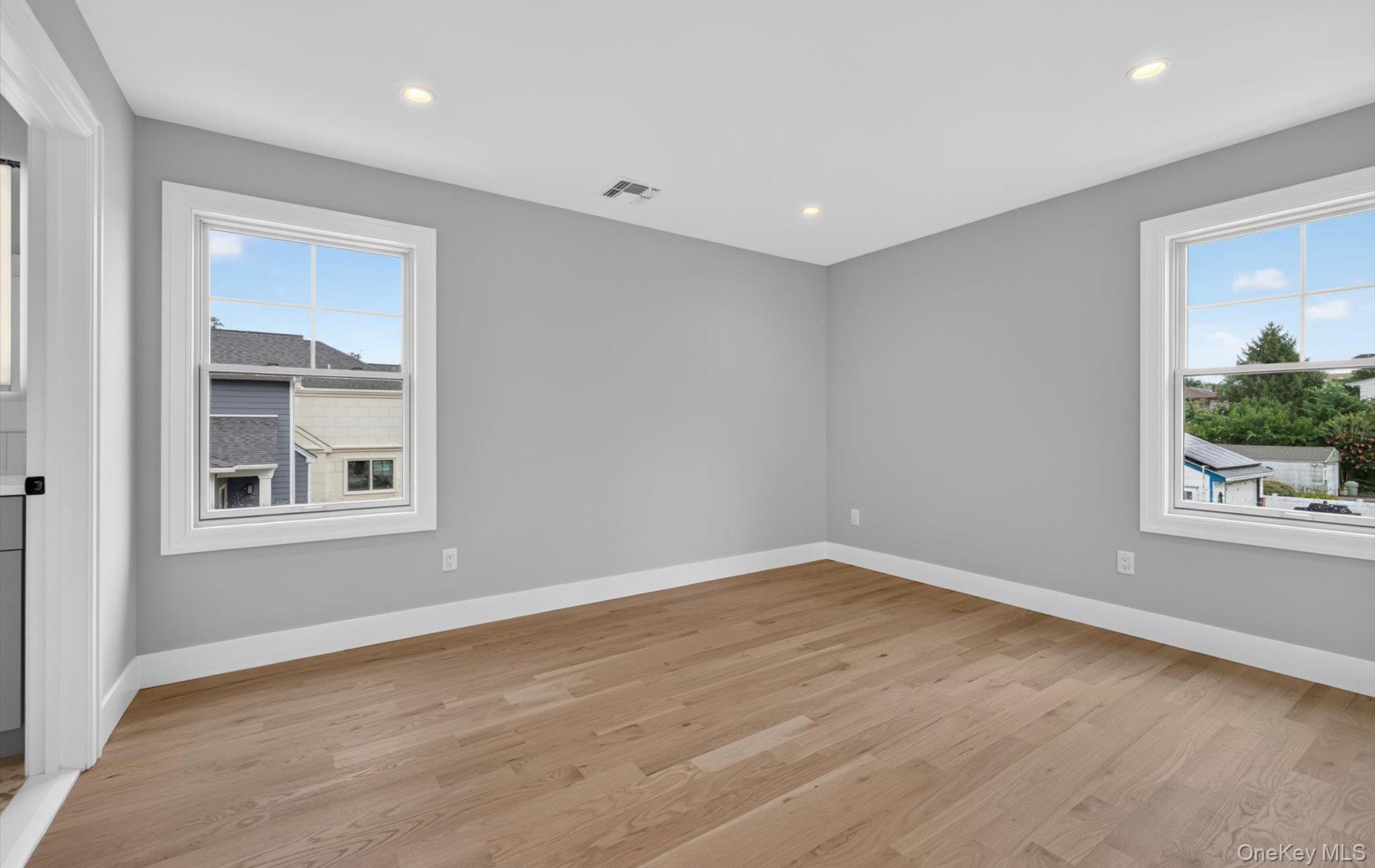 170 San Juan Avenue Property Photo 28