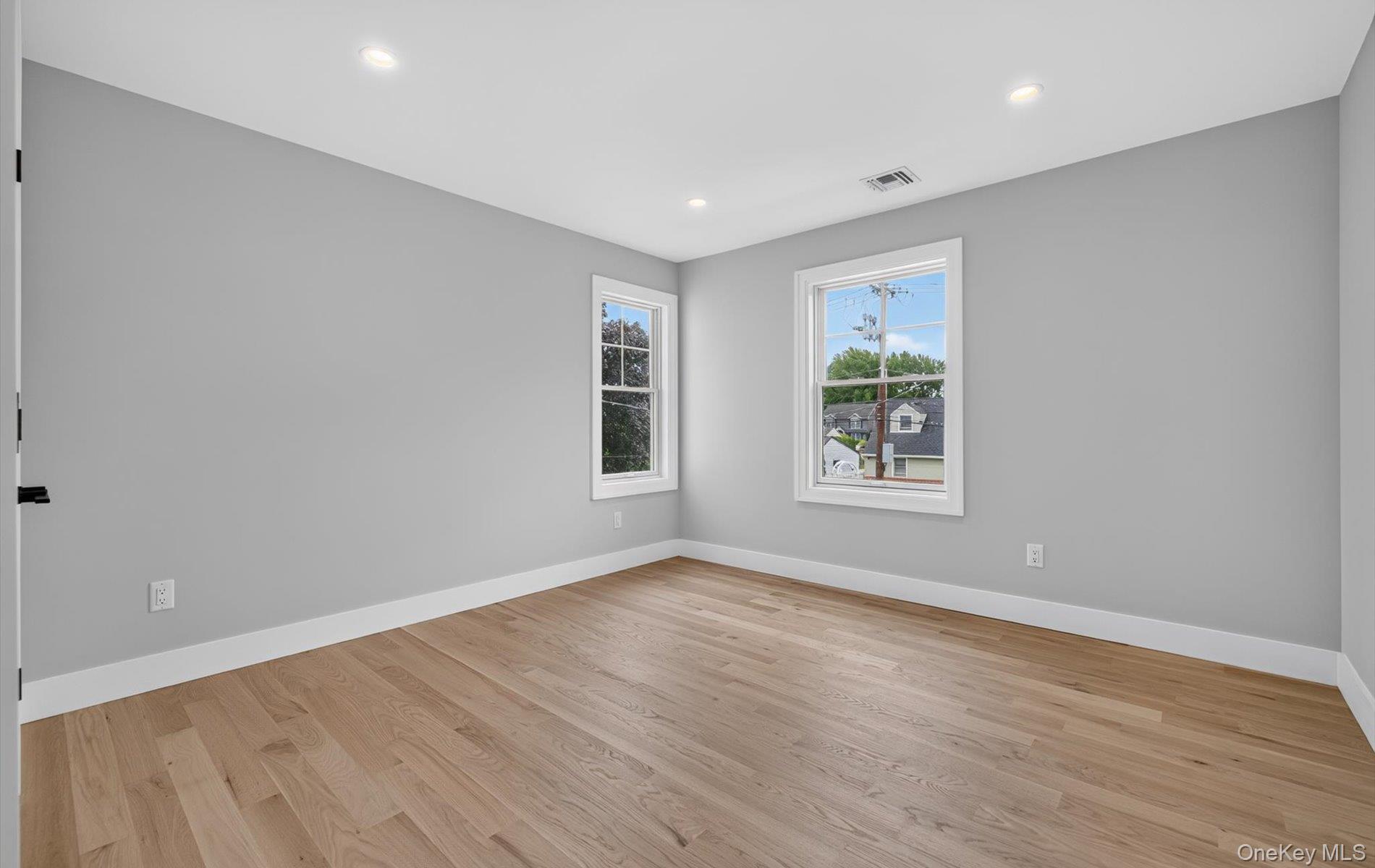 170 San Juan Avenue Property Photo 31