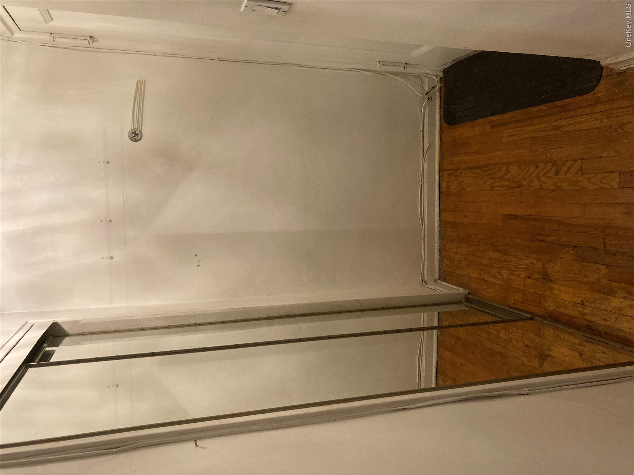 62-59 108 6e Property Photo 6