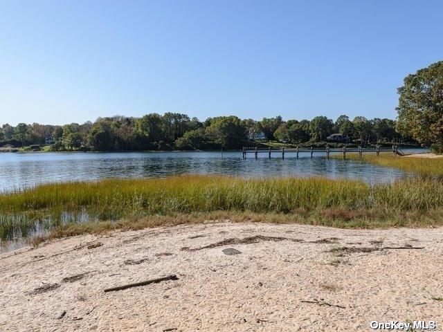 1 Pine Point Property Photo 7