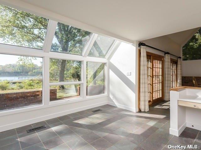 1 Pine Point Property Photo 11