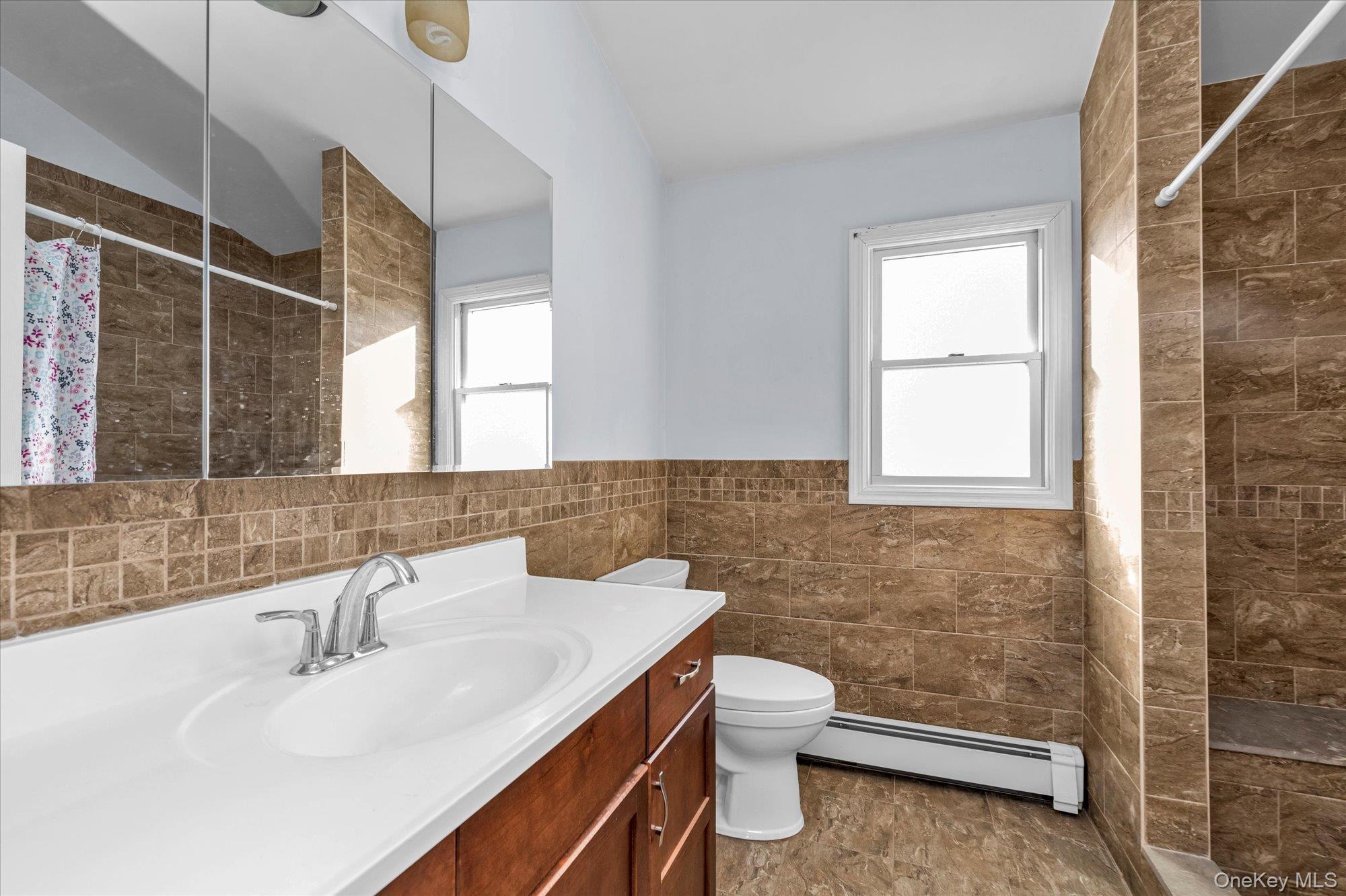 303 Oak Street Property Photo 12