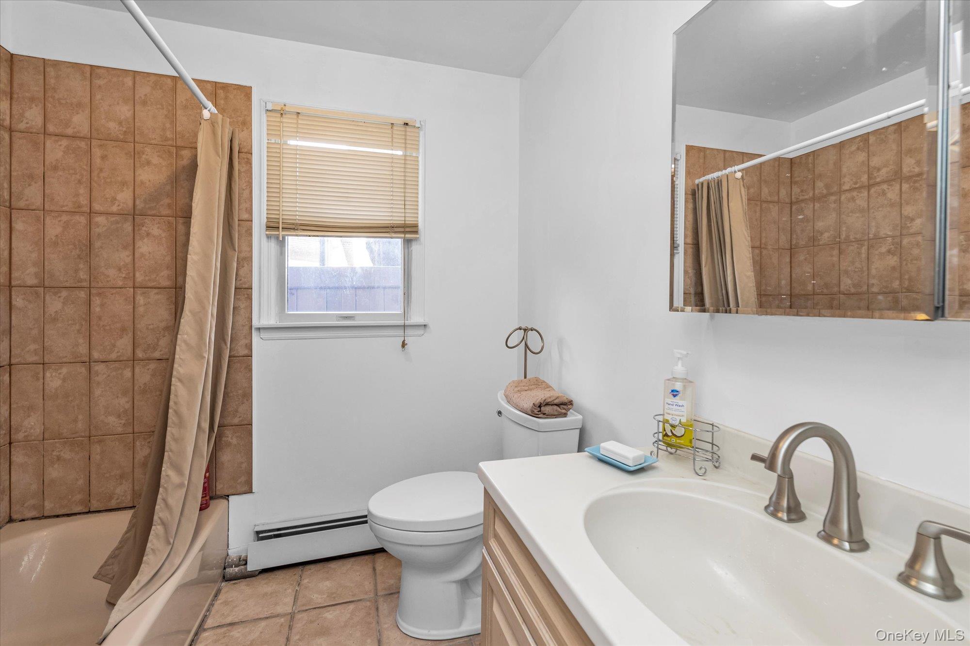 303 Oak Street Property Photo 18