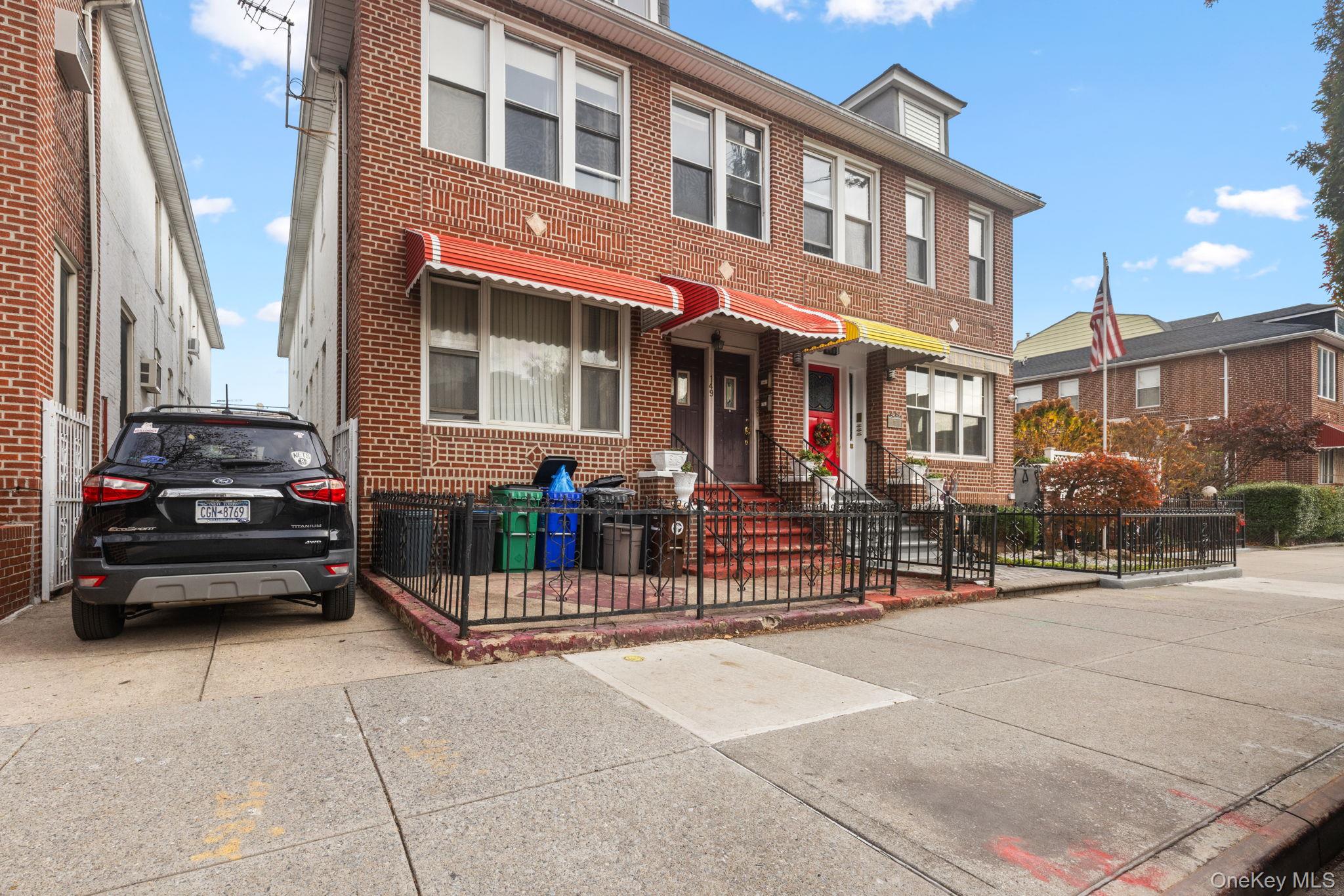 149 Dahill Road Property Photo 2