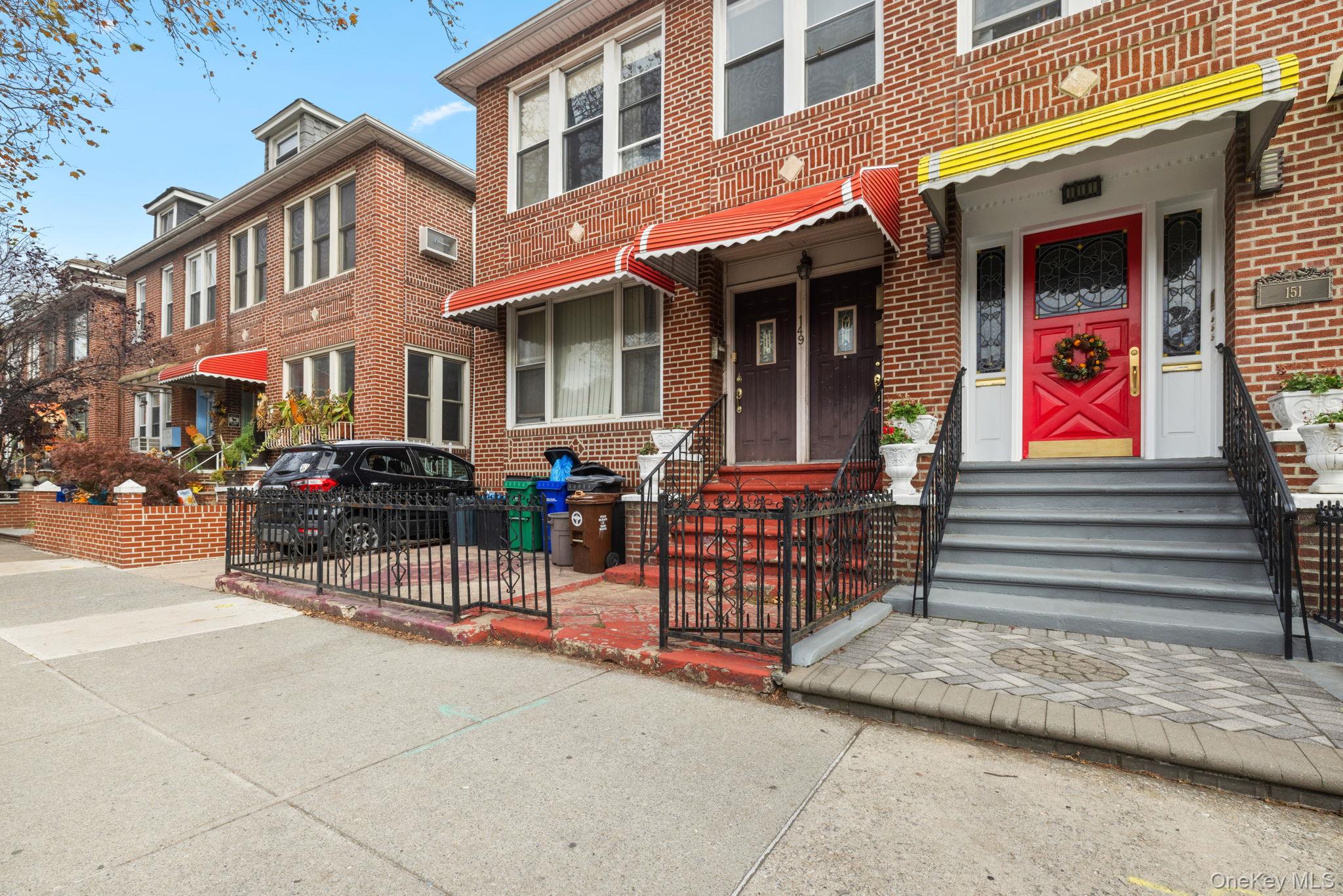 149 Dahill Road Property Photo 3