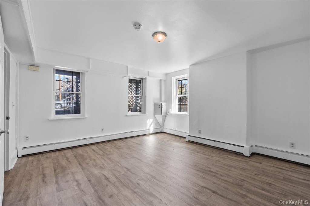 113 Hone Street Property Photo 7