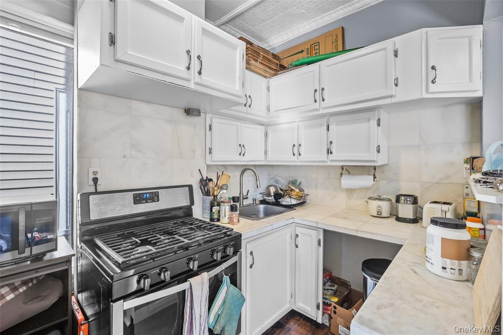113 Hone Street Property Photo 12