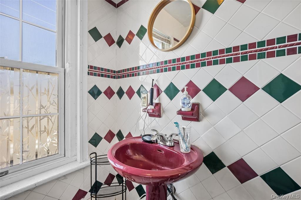 113 Hone Street Property Photo 27