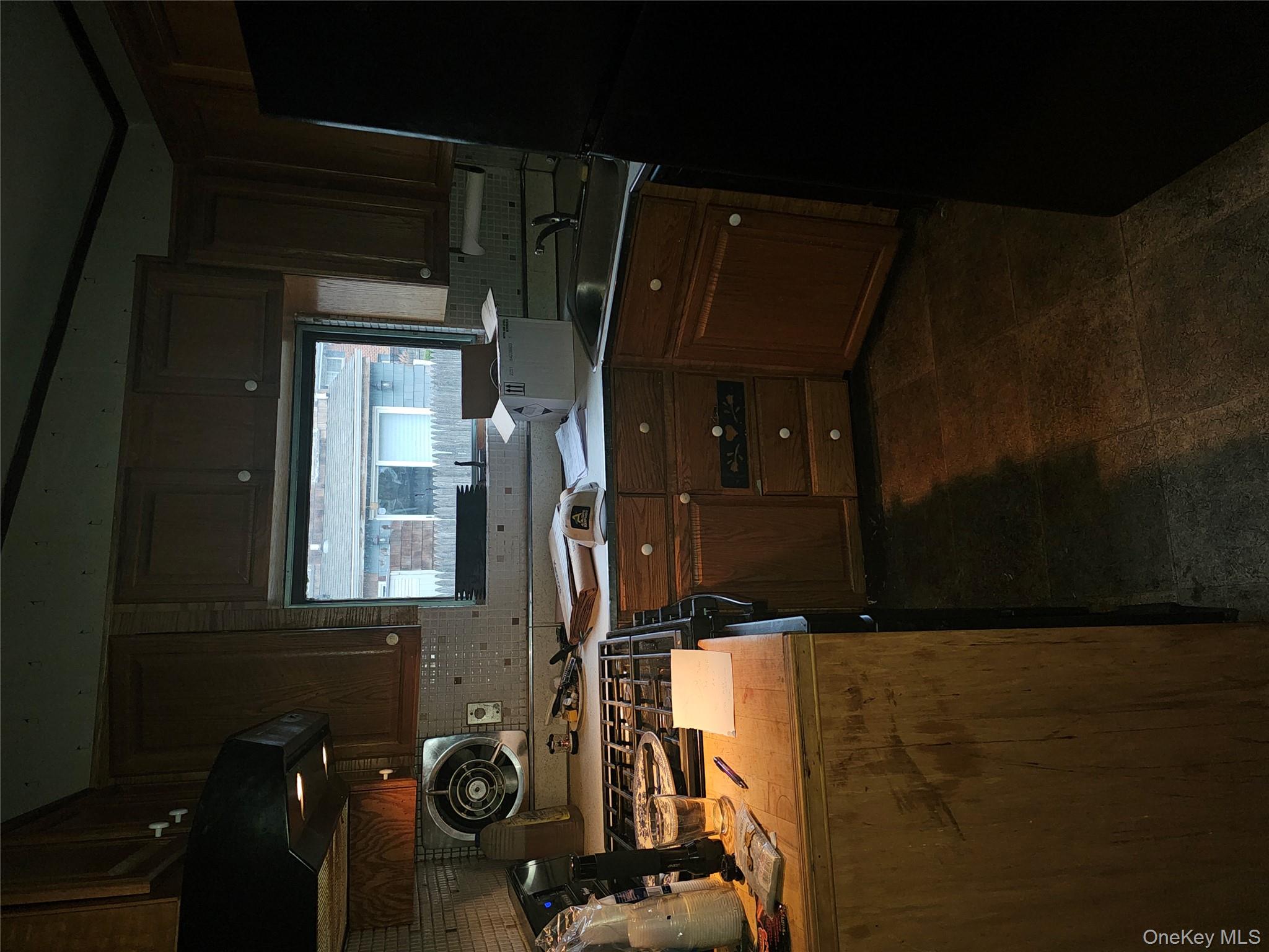 49 Arnold Avenue Property Photo 7