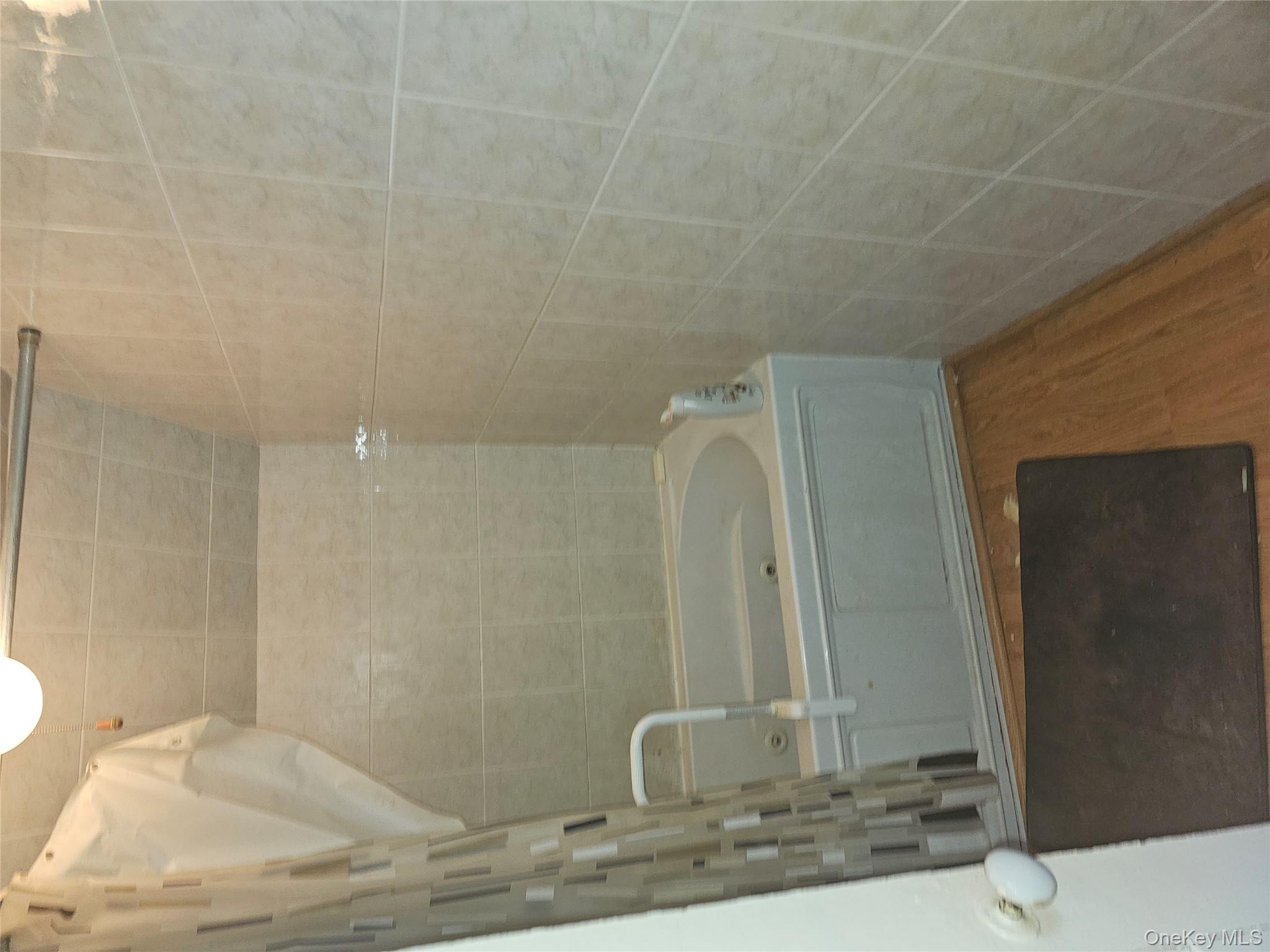 49 Arnold Avenue Property Photo 10