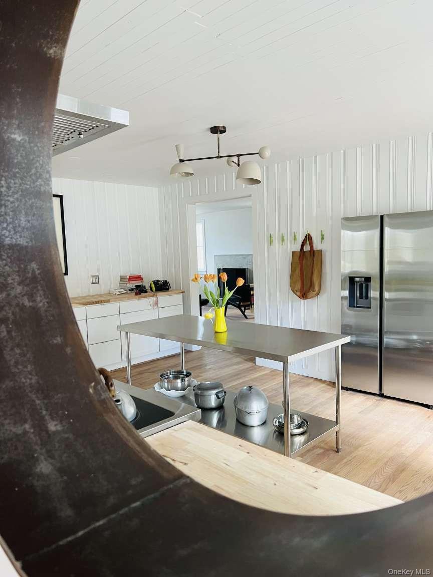 35 Mott Lane Property Photo 6