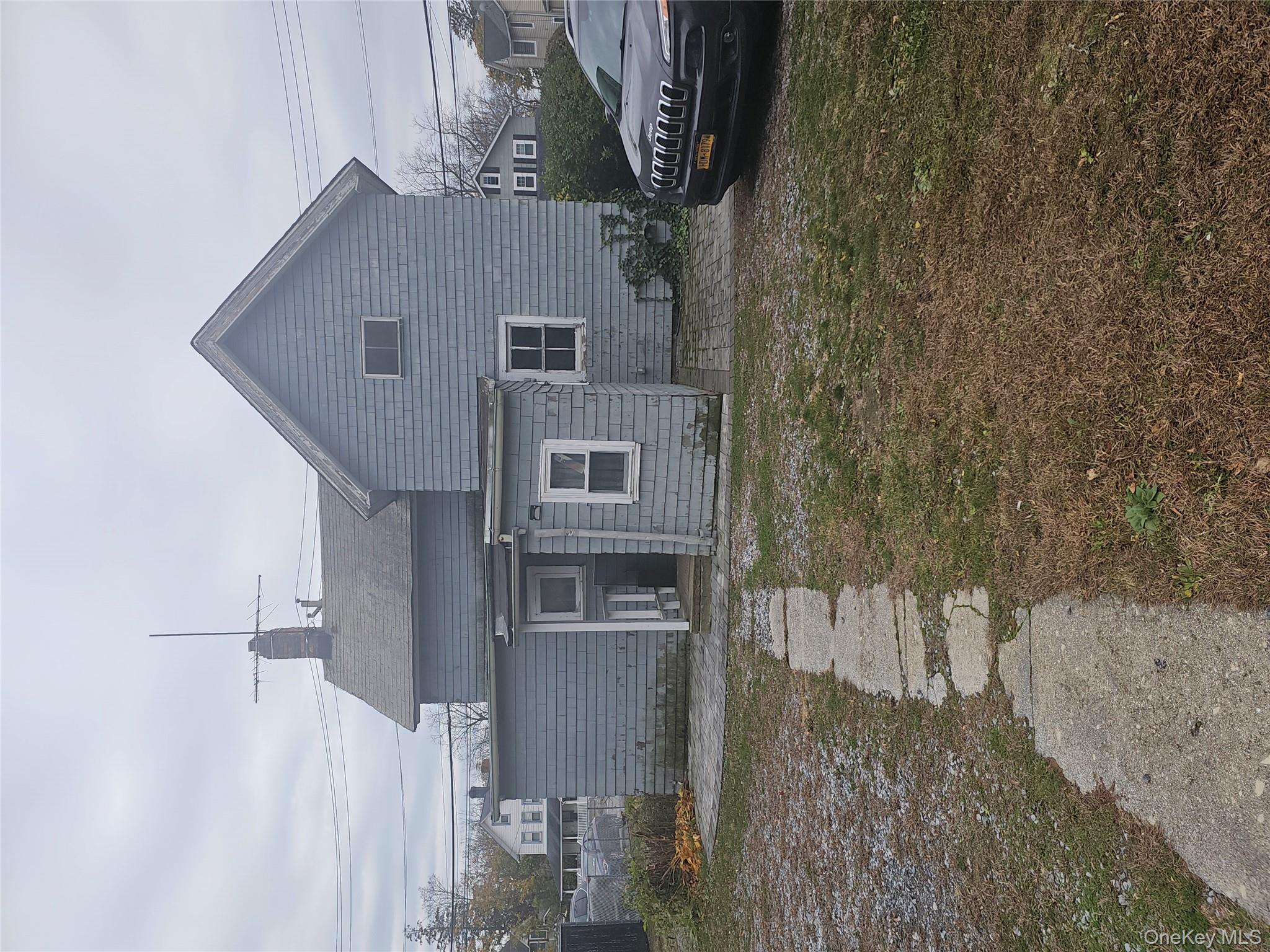 45 Arnold Avenue Property Photo 2