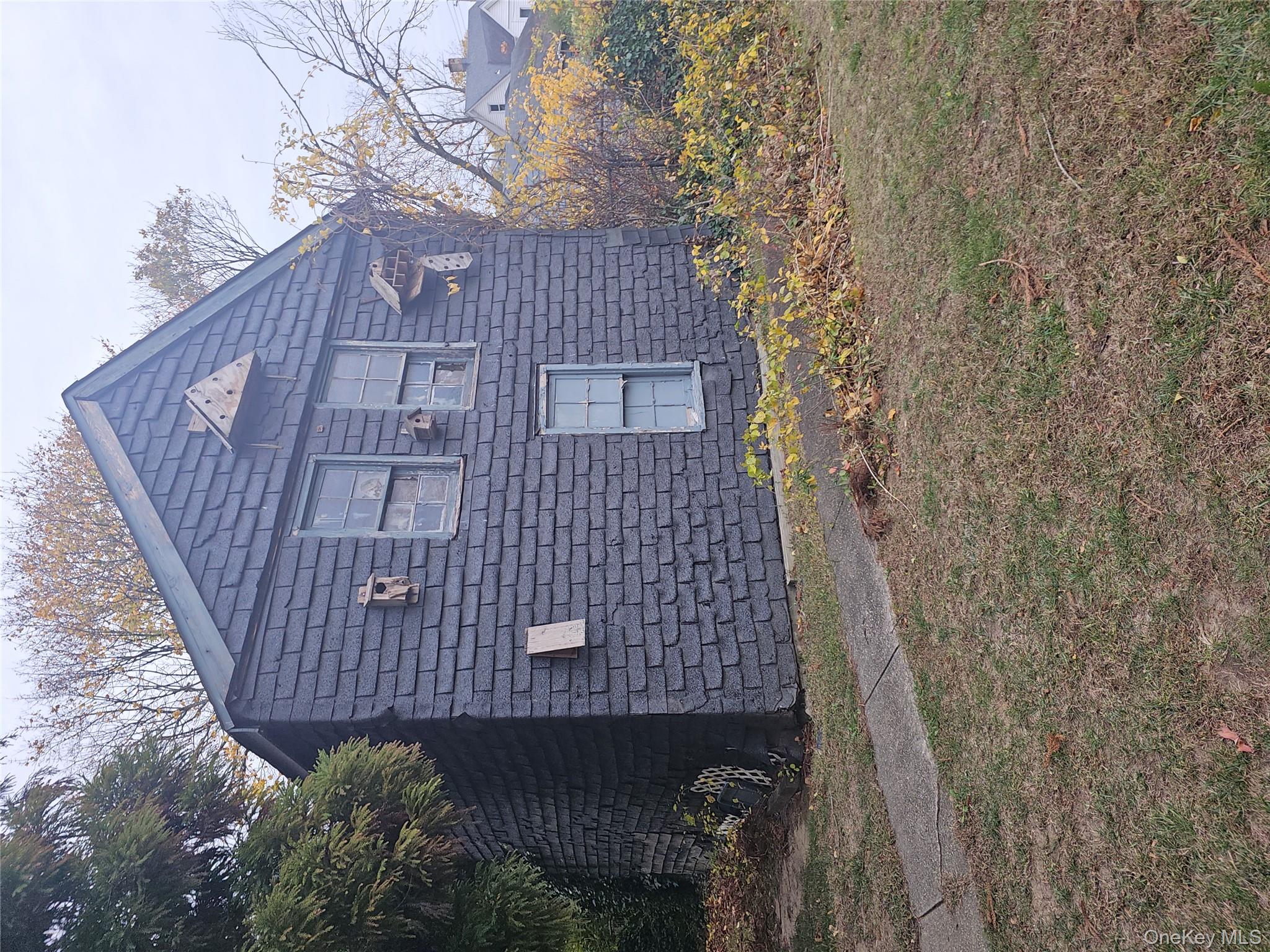 45 Arnold Avenue Property Photo 5
