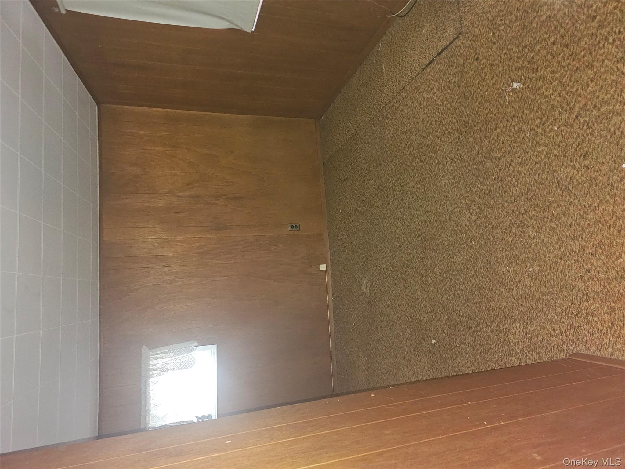 45 Arnold Avenue Property Photo 9