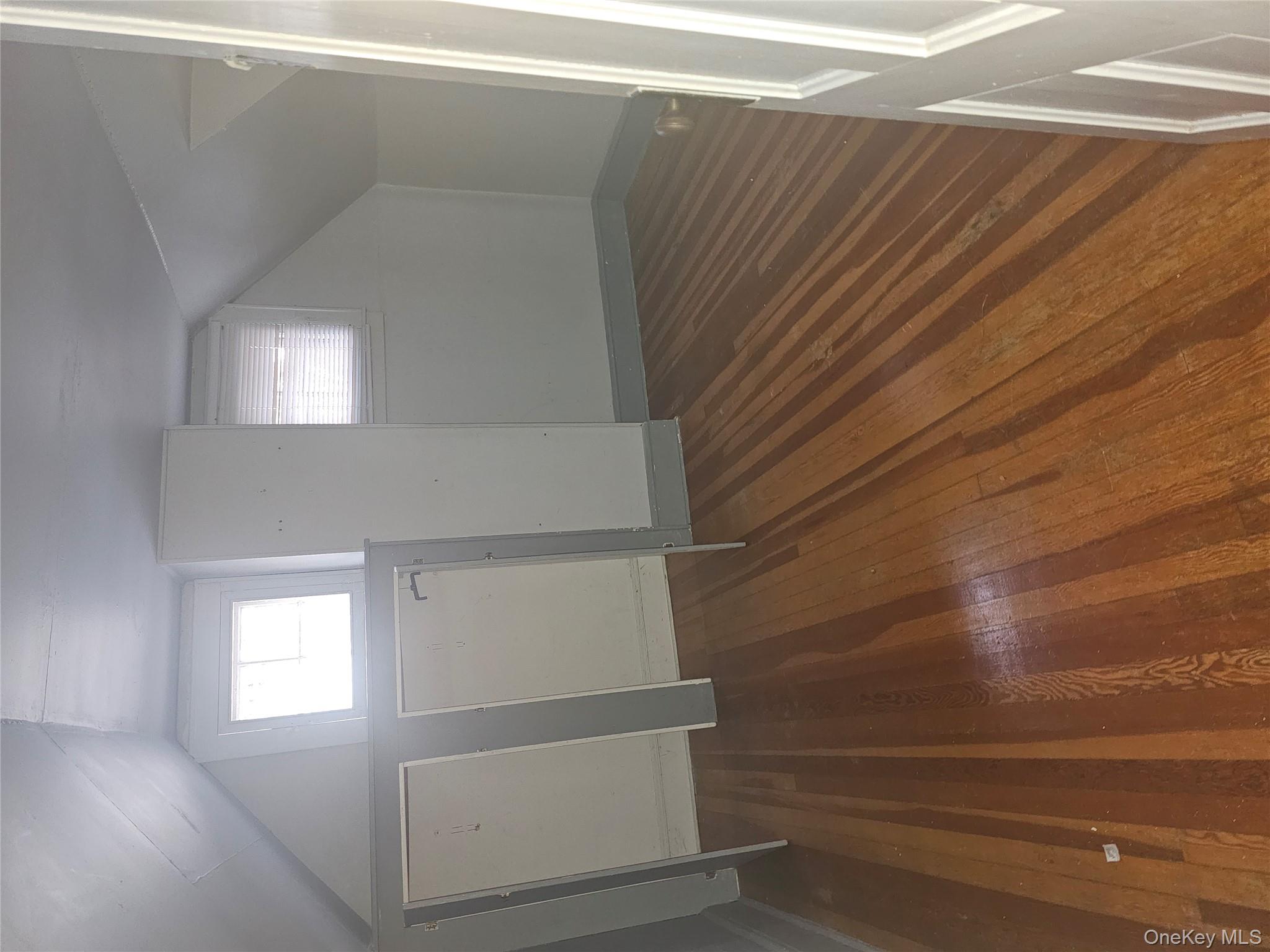 45 Arnold Avenue Property Photo 10
