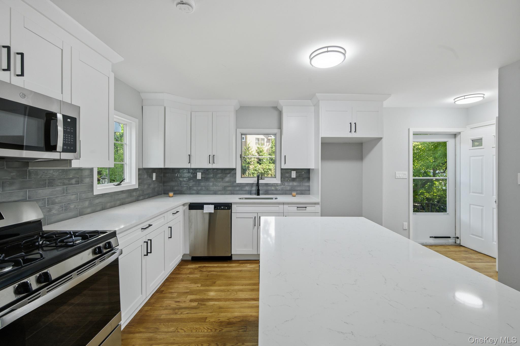 10 Woodland Lane Property Photo 4