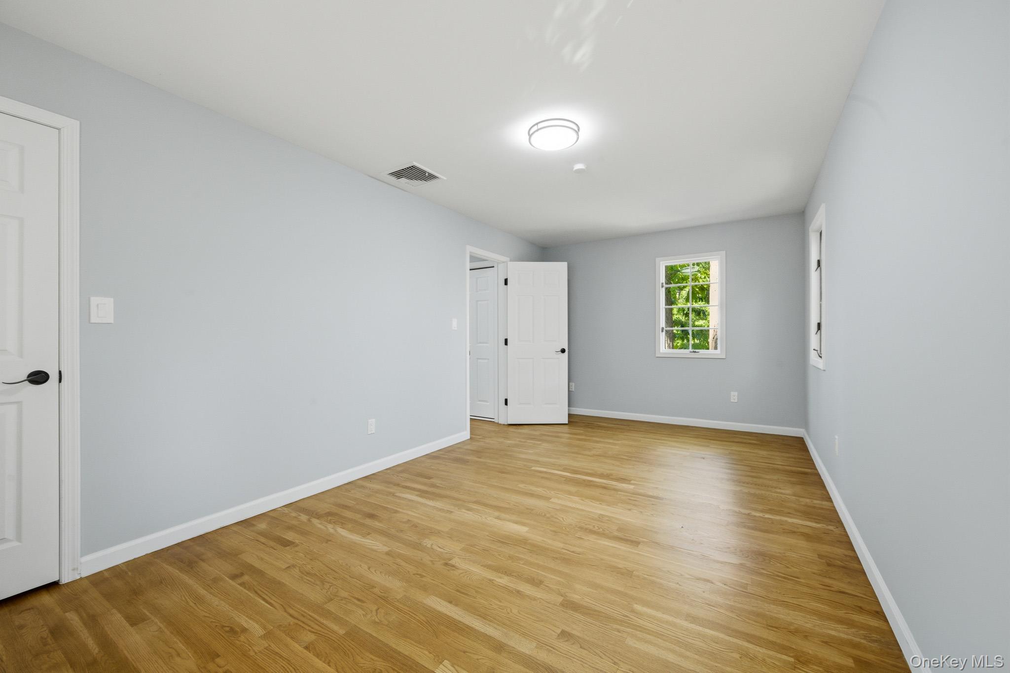 10 Woodland Lane Property Photo 18