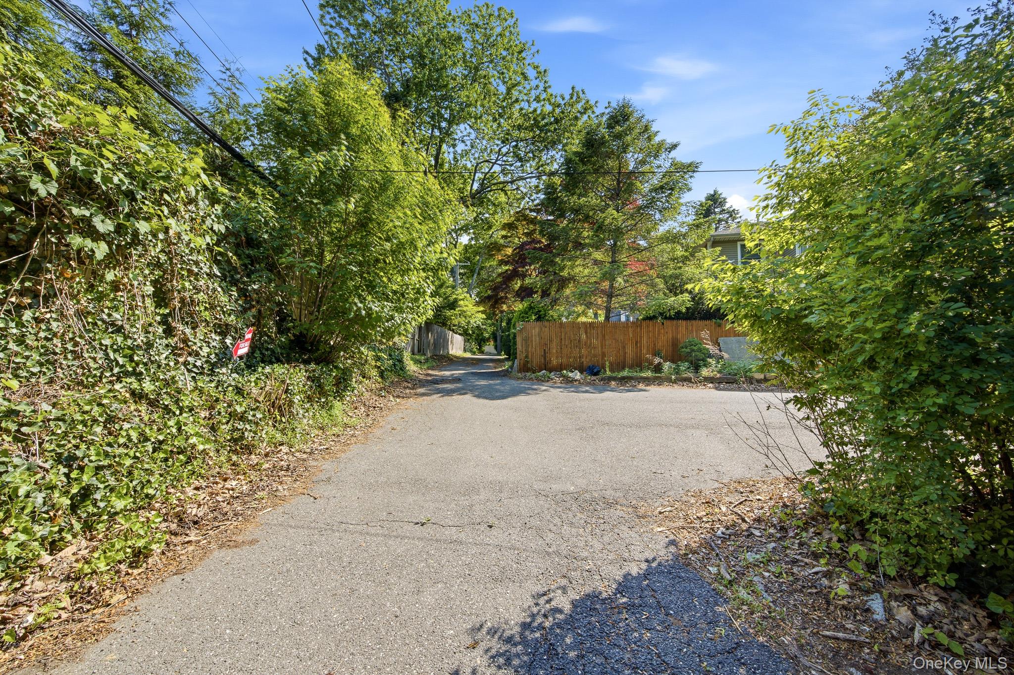 10 Woodland Lane Property Photo 21