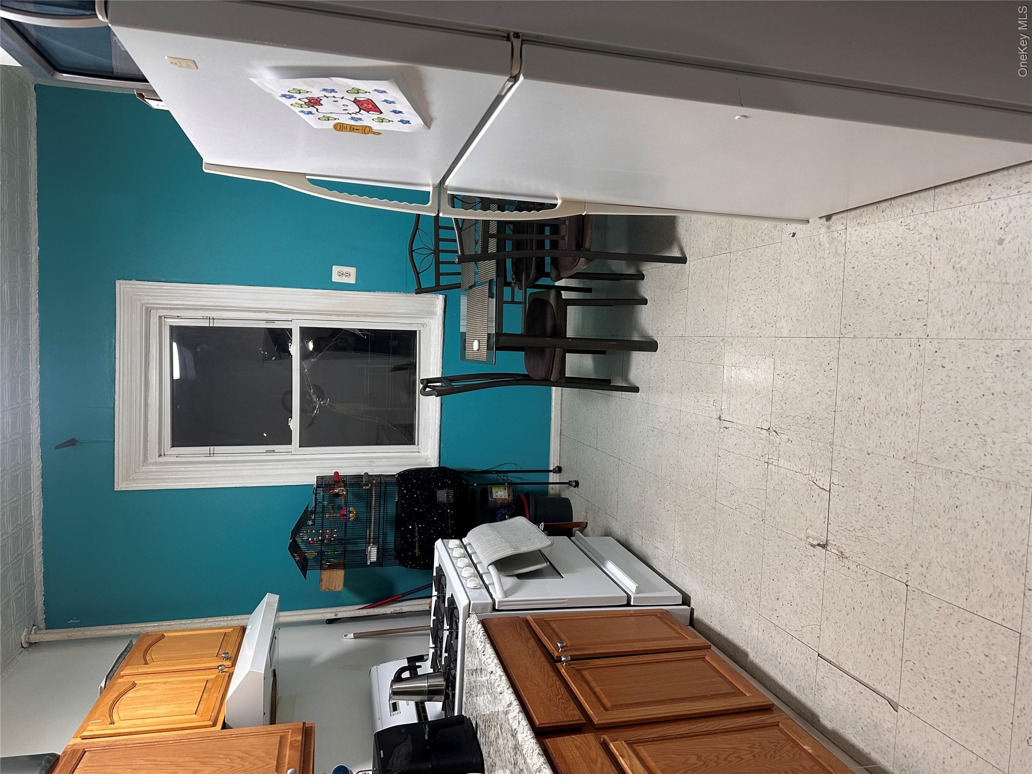 372 Bronx Park Avenue Property Photo 27
