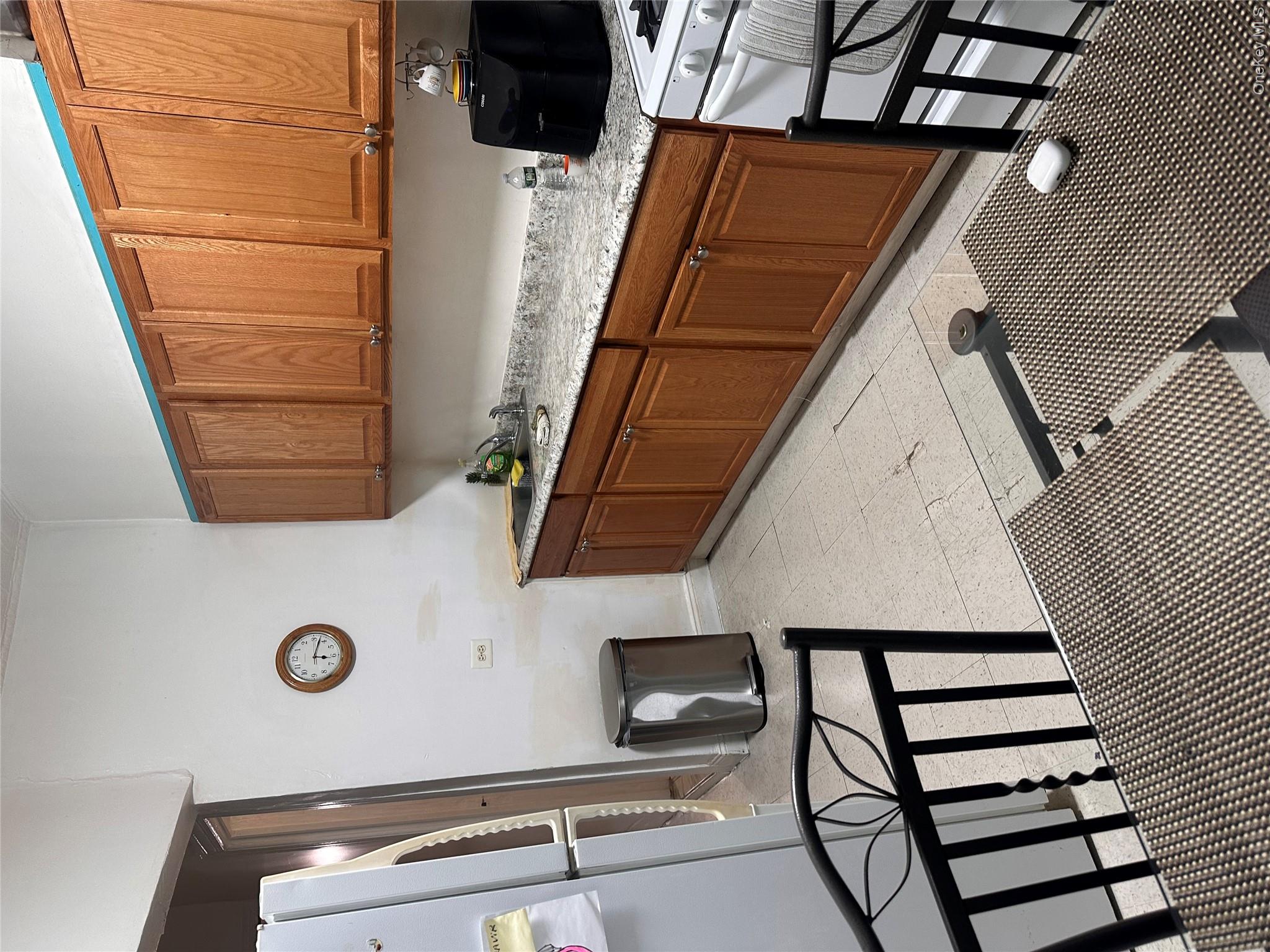 372 Bronx Park Avenue Property Photo 28