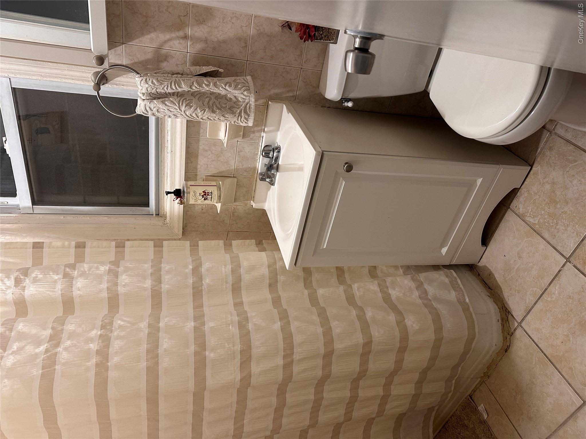 372 Bronx Park Avenue Property Photo 31