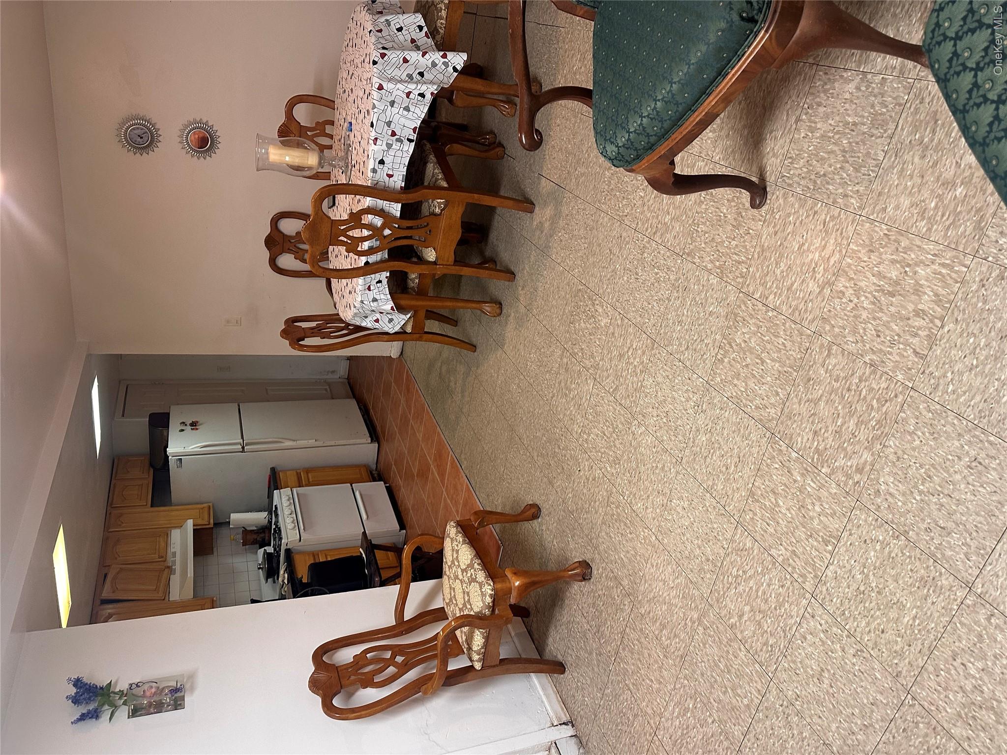 372 Bronx Park Avenue Property Photo 32
