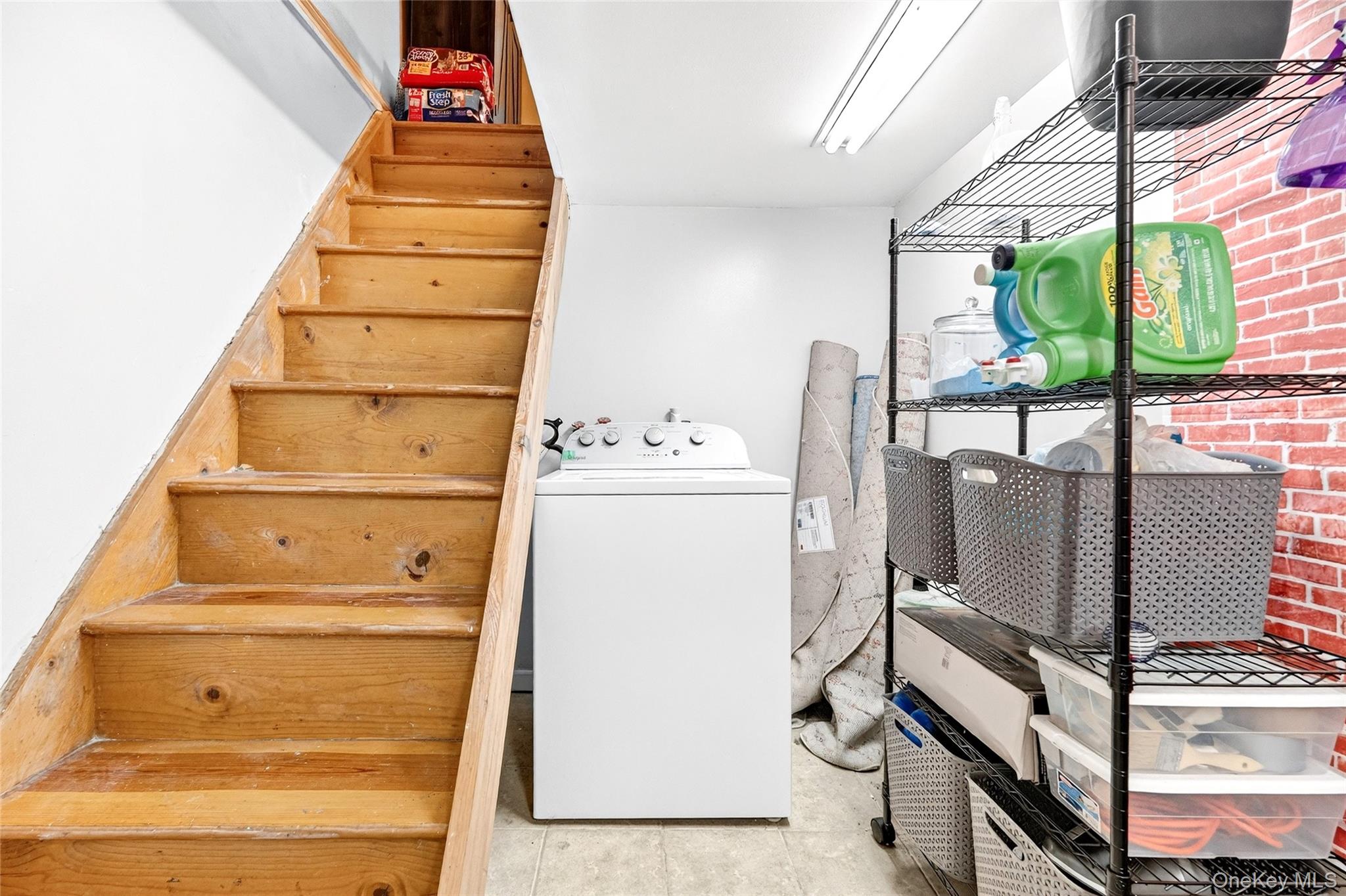 372 Bronx Park Avenue Property Photo 35