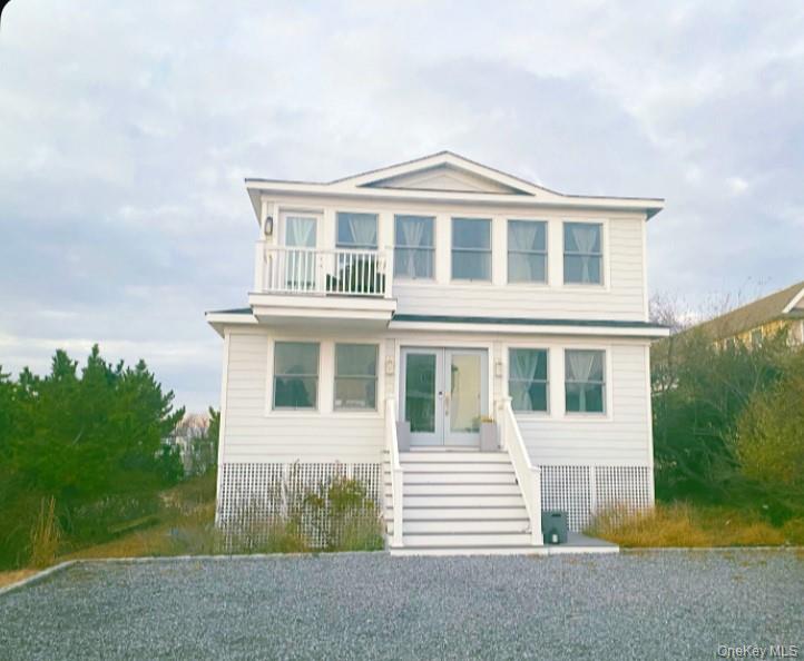 800 Dune Road Property Photo 1