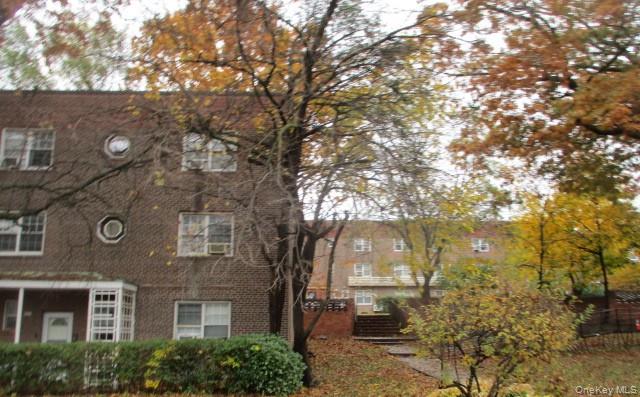 135-12 77 Avenue 7c Property Photo 2