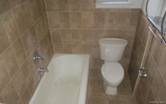 135-12 77 Avenue 7c Property Photo 7