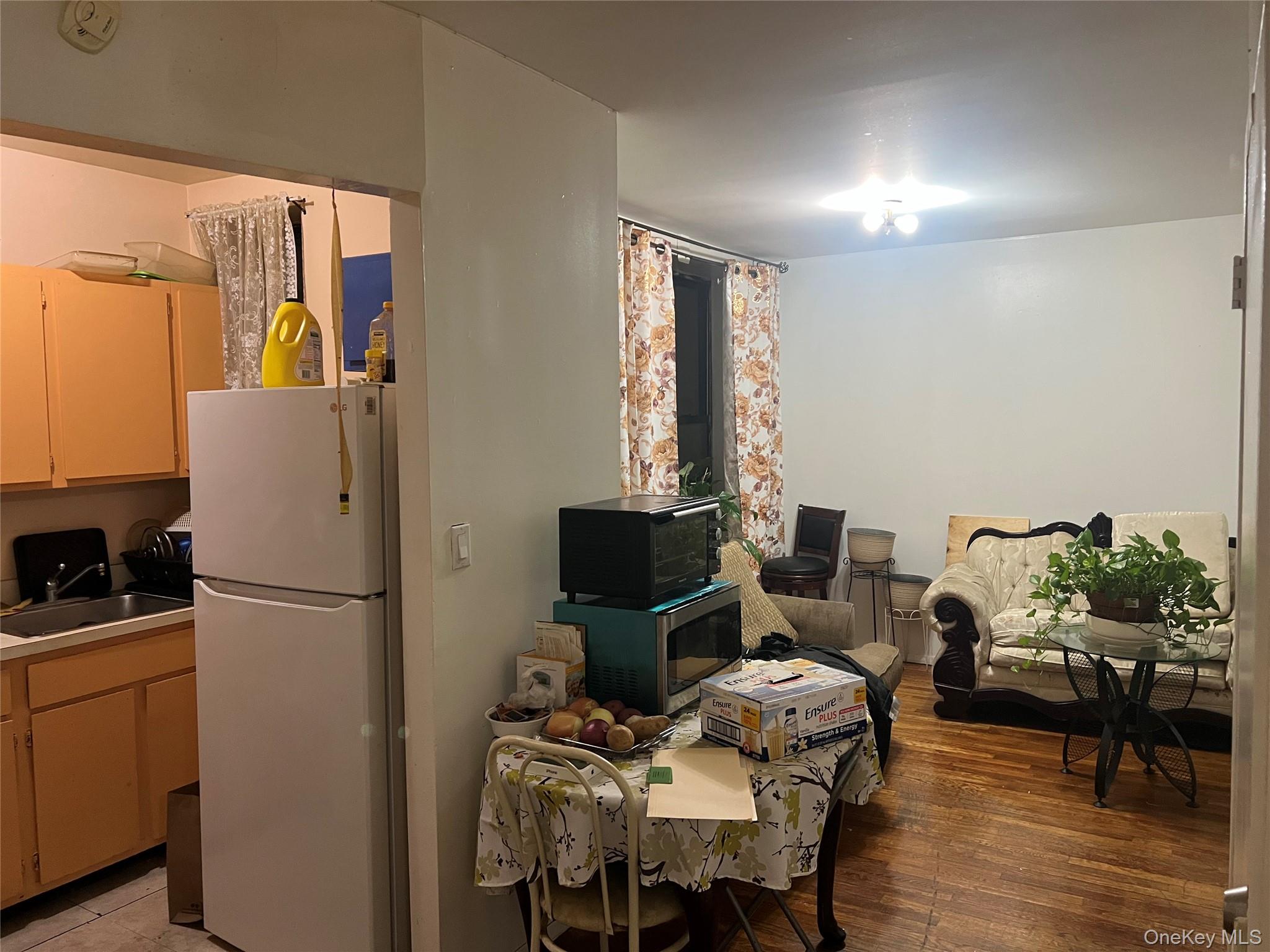 1738 Union Street 2a Property Photo 6