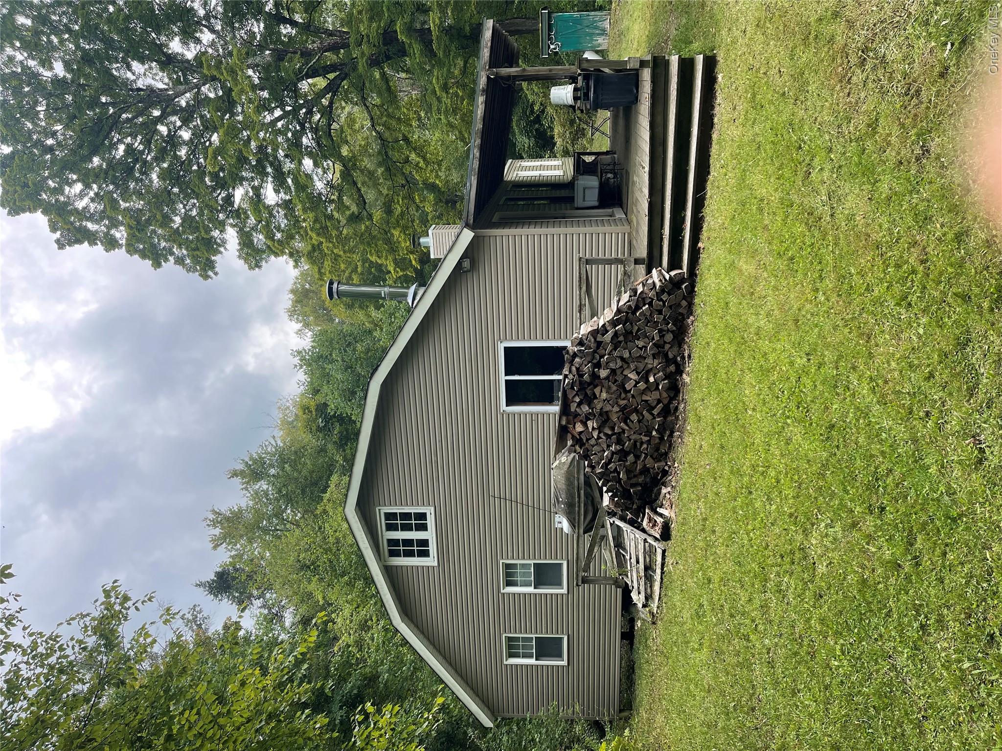 80 Hunter Lane Property Photo 1