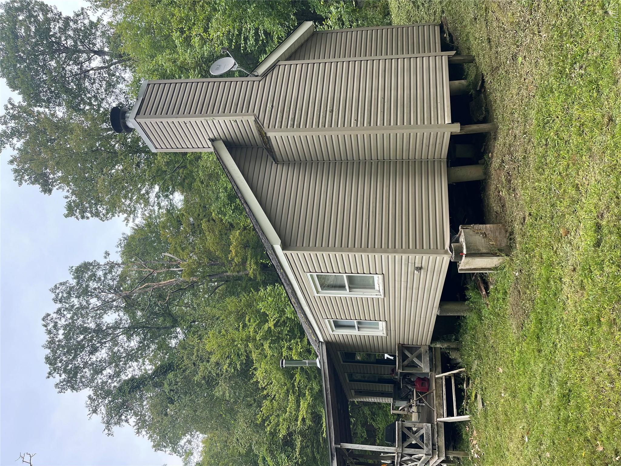 80 Hunter Lane Property Photo 5