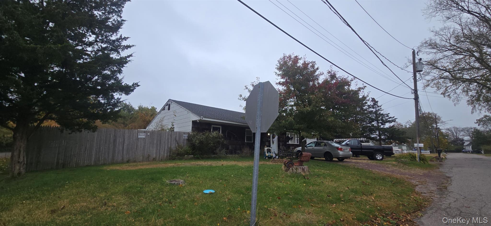 21 Astoria Road Property Photo 2