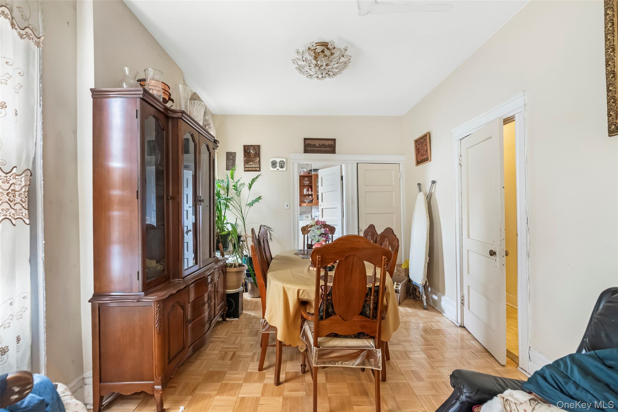 1284 Sterling Place Property Photo 7