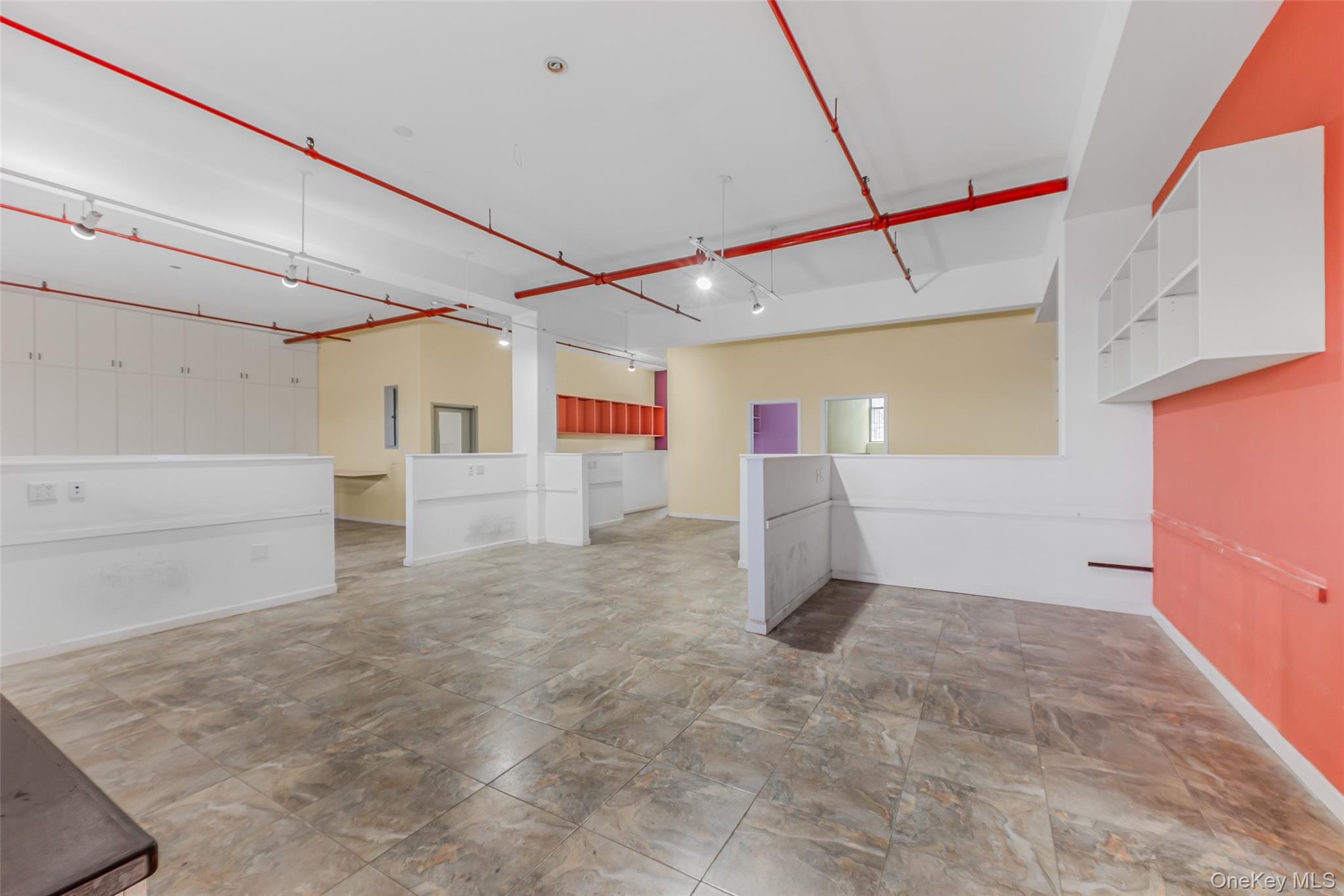 857 Meeker Avenue Property Photo 10